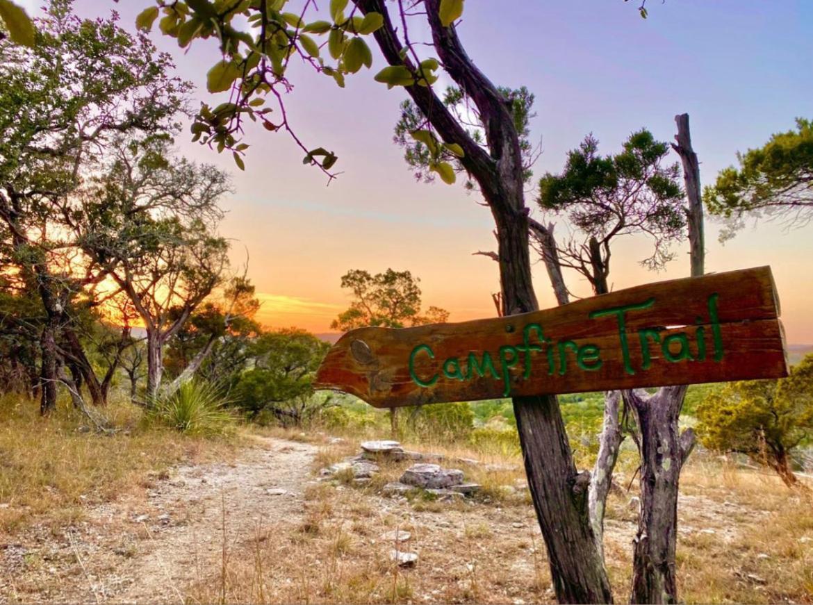 Montesino Ranch Lodging Villa Wimberley Luaran gambar