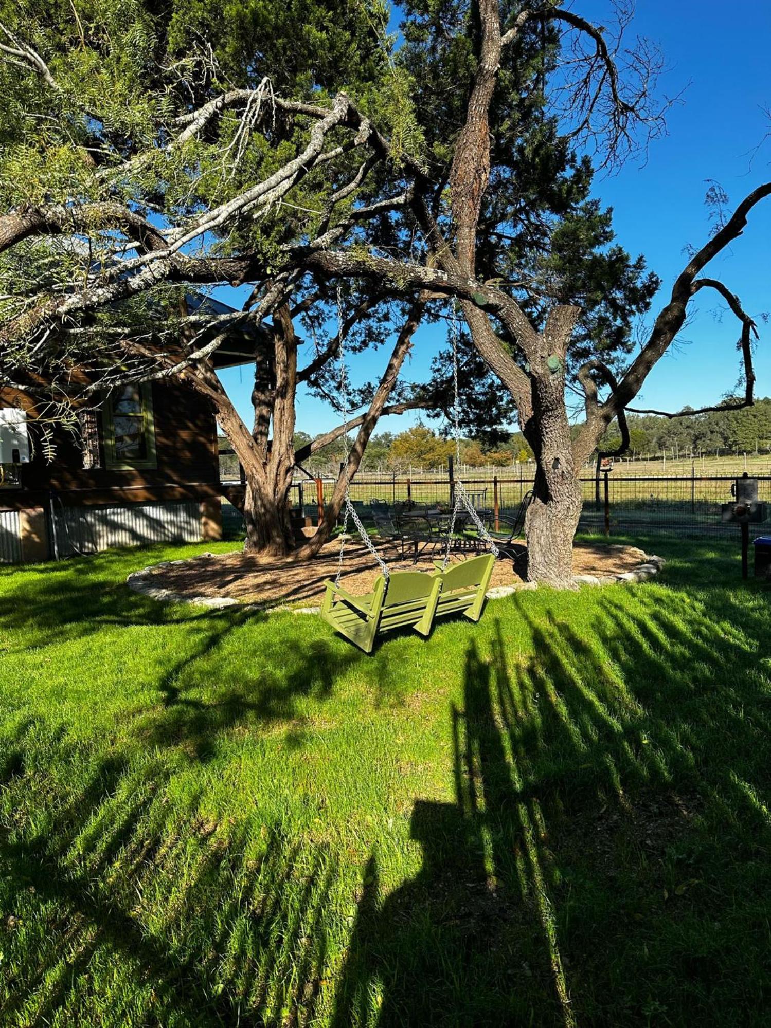 Montesino Ranch Lodging Villa Wimberley Luaran gambar