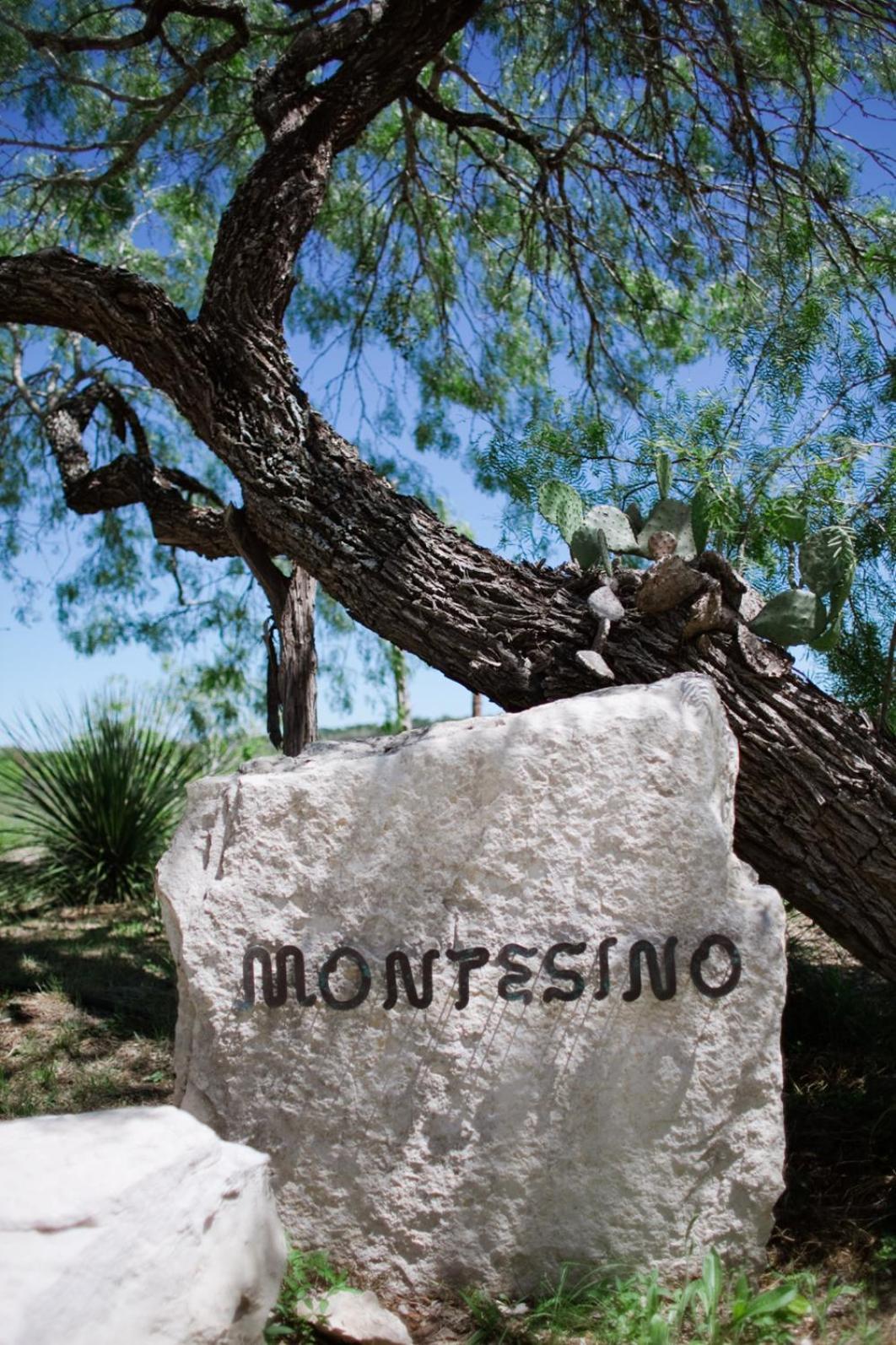 Montesino Ranch Lodging Villa Wimberley Luaran gambar